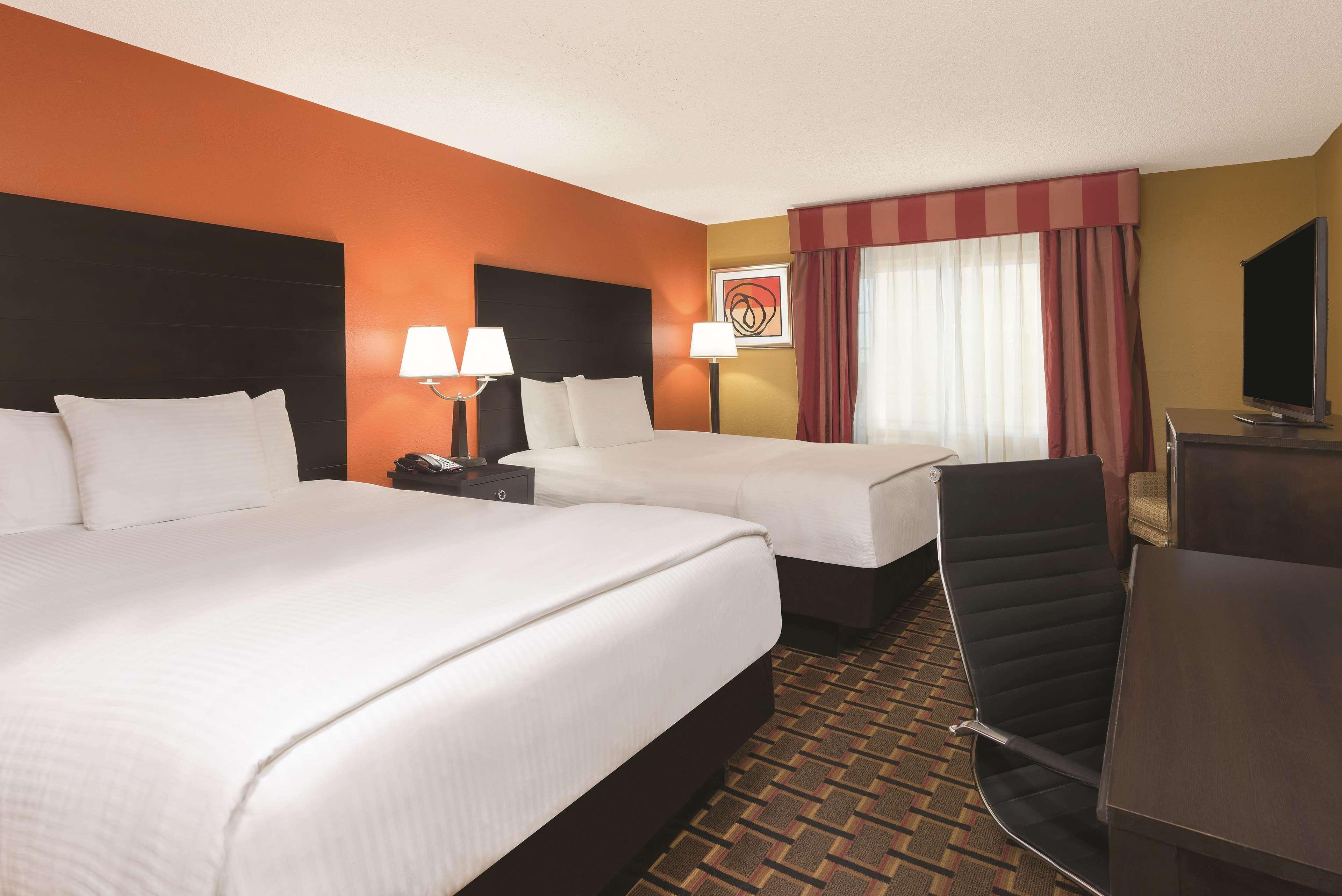 Hotel La Quinta By Wyndham Joplin Exterior foto